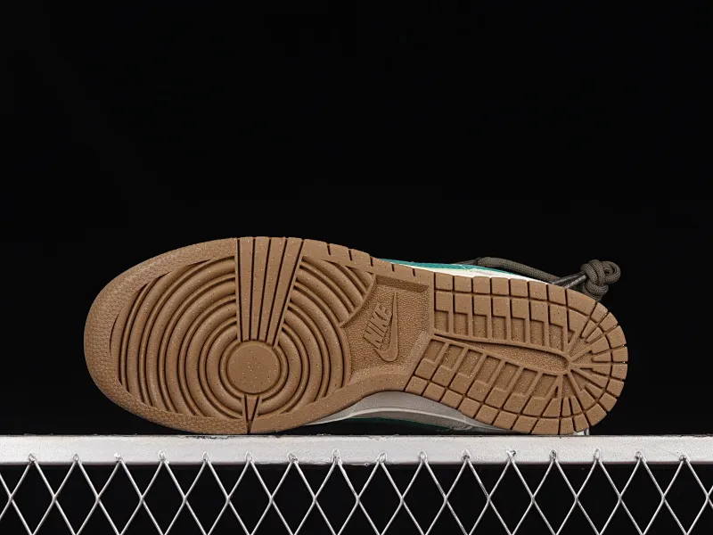 All categories Nk SB Dunk Series Nk SB Dunk Low low-top sneakers Nk SB Dunk Low "85" light green double hook strap deconstruction SB low-top sports and leisure sneakers DO9457-100